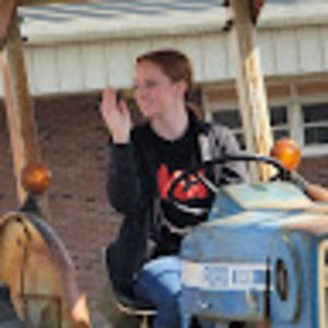 Meet your Posher, Anna